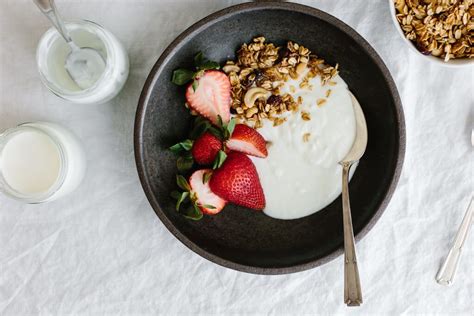Cara mudah membuat pudding sedot ( pudot )bahan: Cara Membuat Yogurt di Rumah yang Mudah dan Hemat
