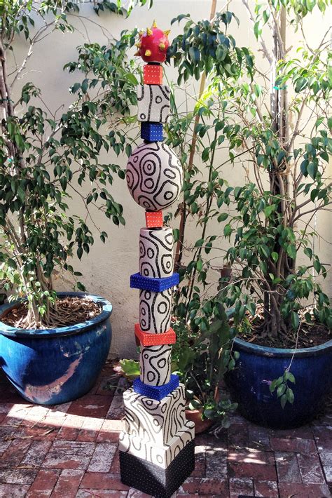Ceramic Totem By One Blue Marble Note Black And White Designs Might Work On Pots Garden Art