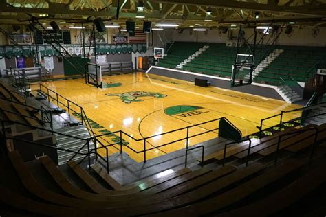 Fieldhouse Getting 100k Facelift The Daily Standard Stories