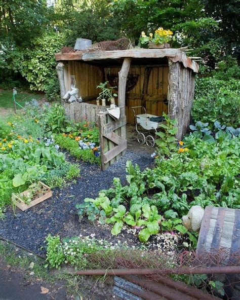 Majestic 15 Amazing Rustic Backyard Gardens Ideas For Simple And Low