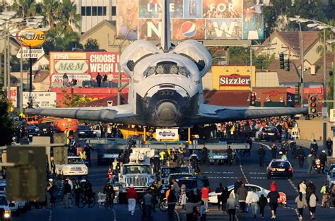 A Space Shuttle On The Streets Of Los Angeles The Atlantic