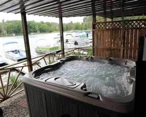 Best Cabins In Michigan Cozy Rentals For Every Budget Hot Tub