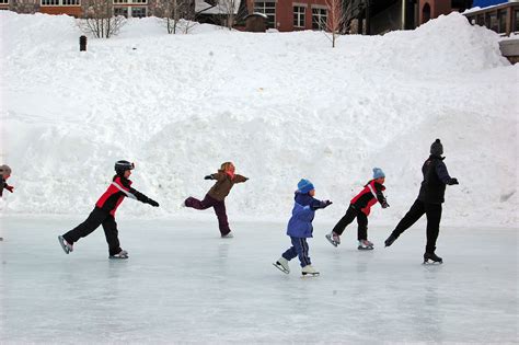 Winter Workout Strength Building Moves Youll Love Ice Skating