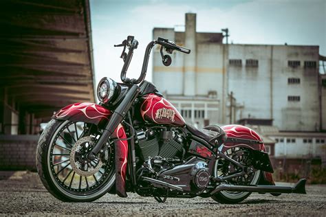 Thunderbike El Diablo • Harley Davidson Heritage Softail Chicano Chopper