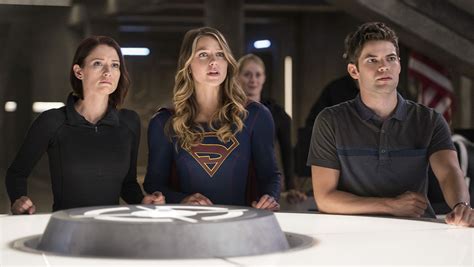Dc Tv Watch Supergirl Takes Major Step Forward With Lgbt Story