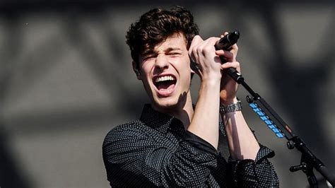 Bbc Music Biggest Weekend Shawn Mendes And James Bay Team Up For Mercy