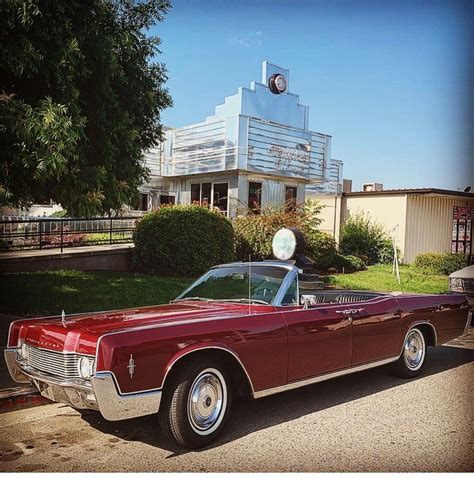 pin by denise wigington on lincoln love ️ antique cars lincoln continental convertible