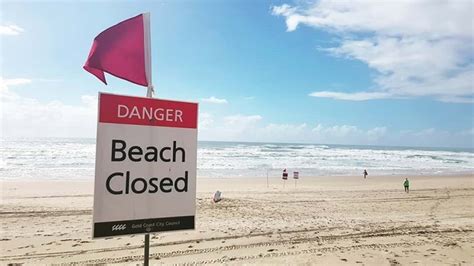Gold Coast Beaches Closed For Second Day Triple M