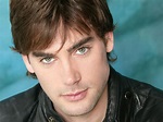 Drew Fuller photo gallery - high quality pics of Drew Fuller | ThePlace