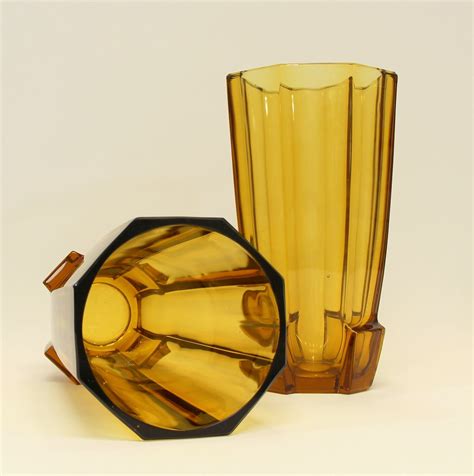 Art Deco Glass Vases From Val Saint Lambert 1930s Set Of 2 For Sale