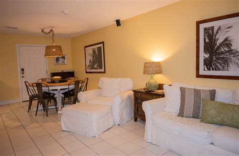 30A Paws: The perfect 30A destination for you and your pup! » Dog