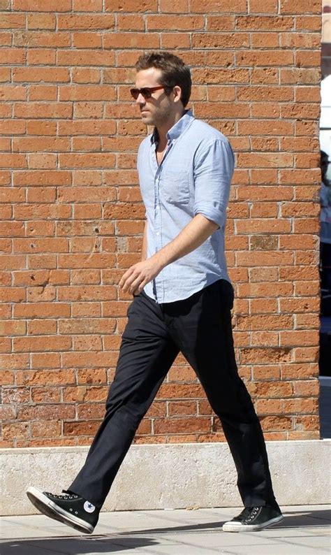 Ryan Reynolds The Fit Of The Clothes Is Impeccable Mens Fashion