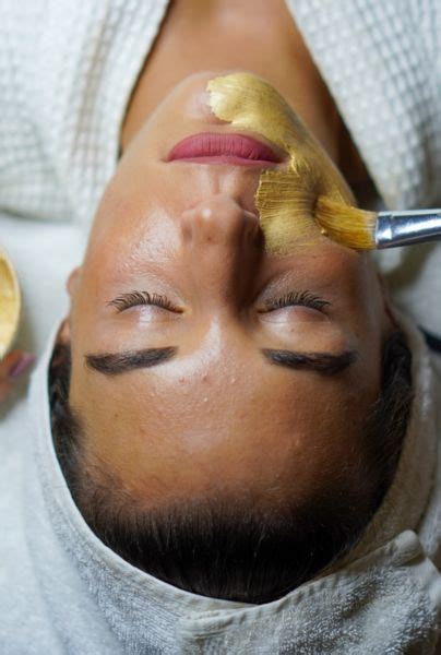 Gold Face Masks And Their Skincare Benefits Koko Glow