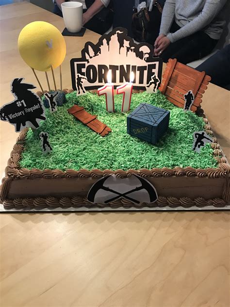 Fortnite Birthday Cake Video Games Birthday Party 9th Birthday