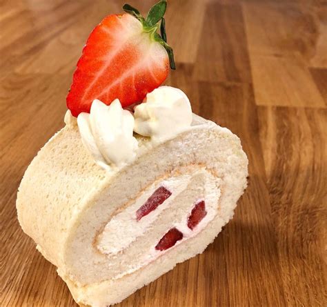 Japanese Style Strawberry Swiss Roll Is Made Of Super Soft Fluffy Cake