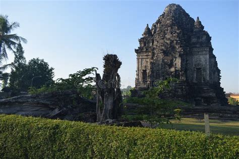 Pawon Temple Stock Image Image Of Tours Wonderful Natural 96690433