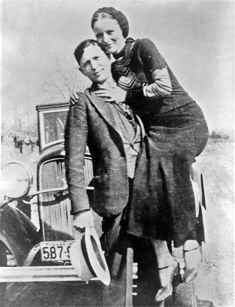 Bonnie Og Clyde Skotin Til Bana 1934 Lemúrinn