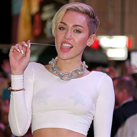 Miley Cyrus Says She Invented Nipple Pasties In 2013 E Online Uk