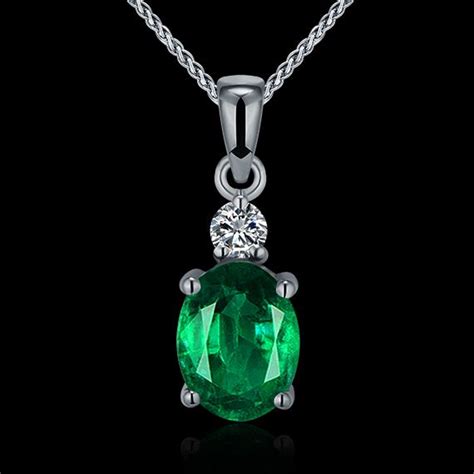 Hotnatural Emarald Pendant Necklacereal Diamond Pendant Emerald In Solid 18k White Gold For