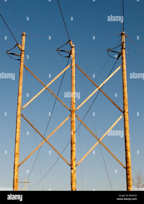 Wooden Wood Poles Power Lines Hi Res Stock Photography And Images Alamy