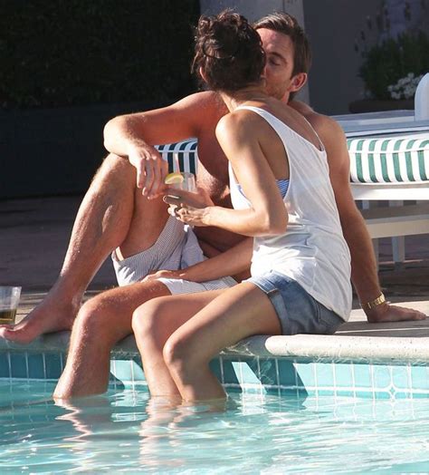 Frank Lampard And Christine Bleakley Bump Into Kelsey Grammer By The Pool In La Irish Mirror