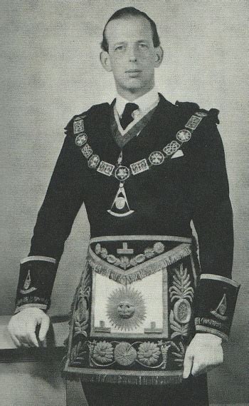 Amongst the parade of freemasons is an asian member of the lodge wearing a turban (possibly a sikh). Duke of Kent - Freimaurer-Wiki