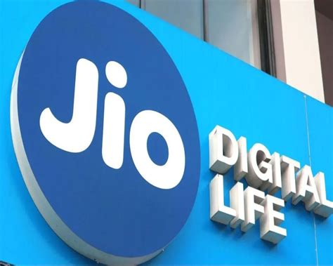 Bytedance builds global content platforms powered by leading technology. ByteDance in talks with Reliance Jio to sell its India biz ...