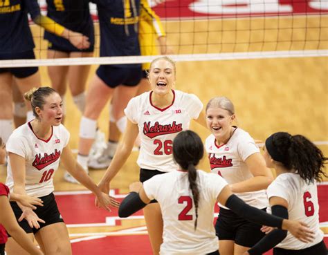 Insidenebraska The Rally Husker Volleyball Hosts First Two Rounds Of