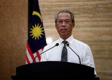 Tan sri dato' haji muhyiddin bin haji muhammad yassin is a malaysian politician who has served as the 8th prime minister of malaysia since 1 march 2020. Here Are The Highlights Of The Prime Minister's PRIHATIN ...