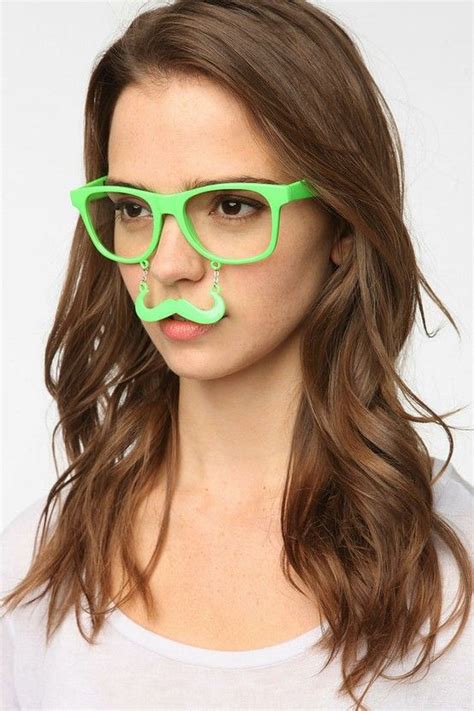 Cute Urban Outfitters Sunglasses Unique Eyewear Stylish Women Fashion