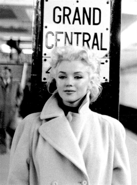 Marilyn Monroe Marilyn Monroe Photos Marilyn Monroe Grand Central Station