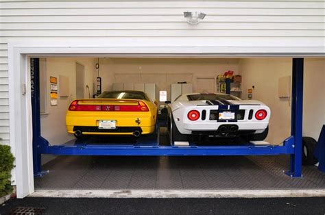 Residential Garage Car Lift Ideas