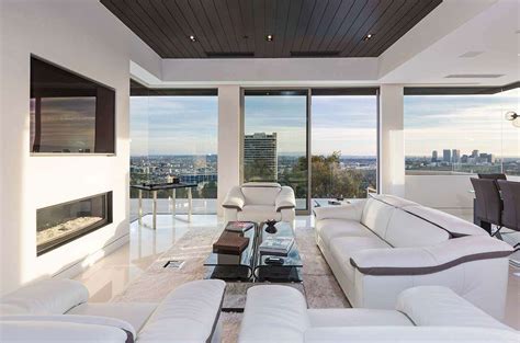 Ultra Modern Living Room