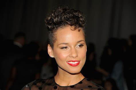 Alicia Keys Stars In Givenchy Dahlia Divin Ad Campaign Photo 15