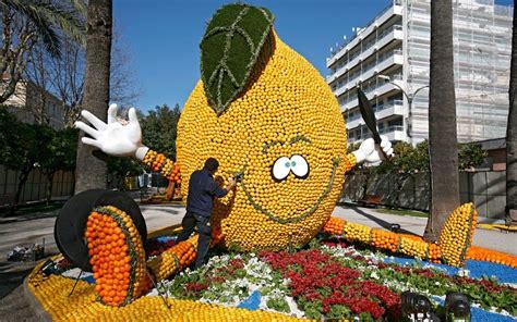 Around The World In 80 Days At The Lemon Festival In Menton France