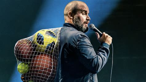Standup comedy = telling jokes to a live audience. 10 Best Netflix Comedy Specials Of 2020