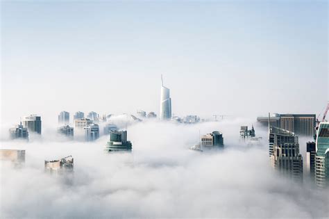Dubai Skyscrapers Above The Clouds Bewegendes Poster Photowall