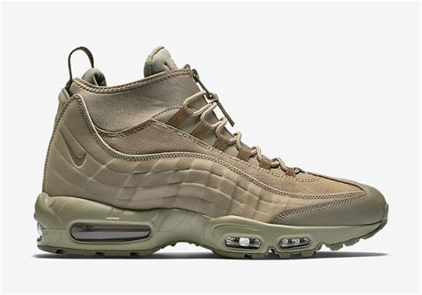First Look At The Nike Air Max 95 Sneakerboot