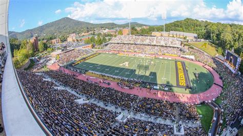 App State Mountaineers Enjoy Record Breaking Crowds At Kidd Brewer