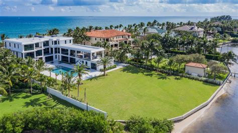 Couple Who Sold Palm Beach House To Sylvester Stallone Pay 389