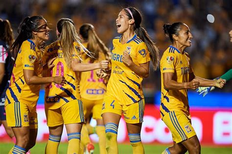 Liga MX Tigres le gana 2 1 a las Rayadas en el Clásico Regio Femenil