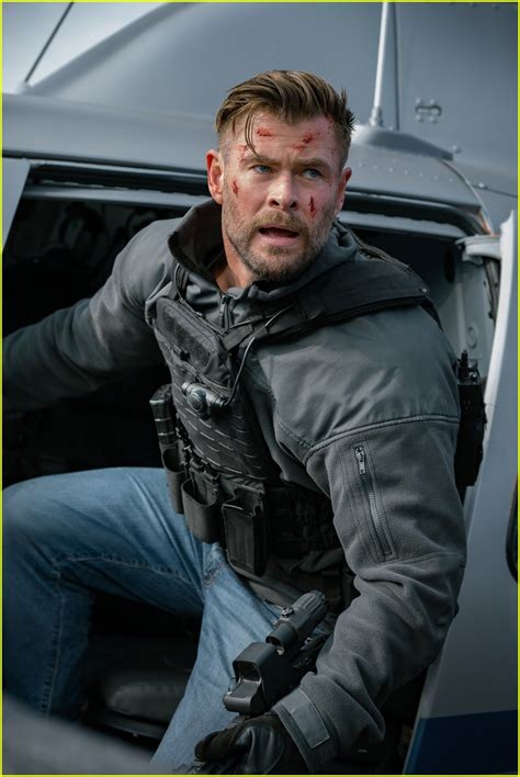 Chris Hemsworths Extraction 2 Trailer Promises An Action Packed