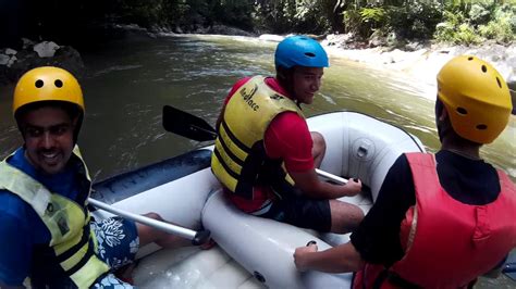 The total length of the cave is 4.5km although the part accessible to the public is about 1.9km. White Water Rafting @ Gua Tempurung,Perak - YouTube