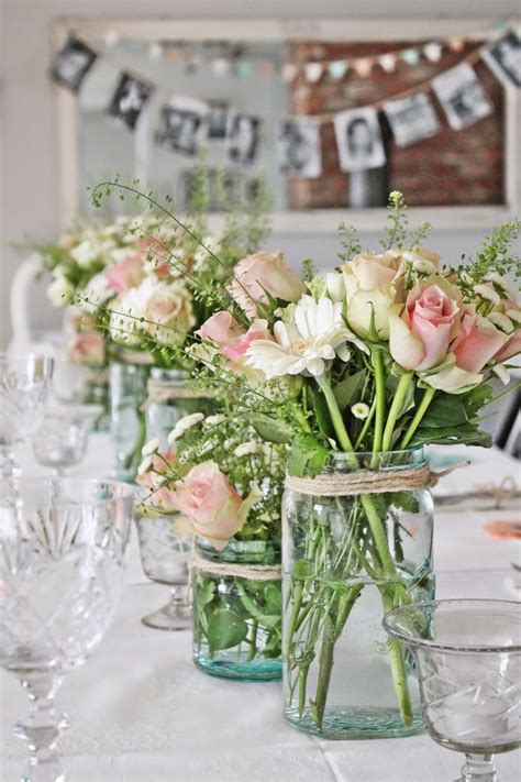 10 Ways To Arrange Mason Jar Flowers Tip Junkie