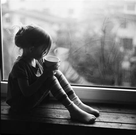 Girl Looking Out Window Looking Out The Window Pinterest