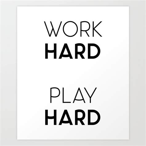 Work Hard Play Hard Berbagi Informasi