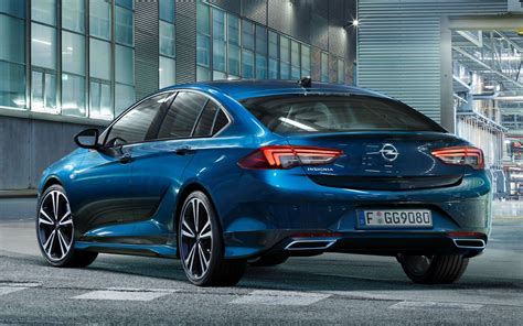 Lots of dynamism with little. Vernieuwde Opel Insignia nu te bestellen, ook als GSi