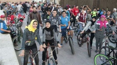 کمپین دختران مصری برای حق دوچرخه‌سواری Bbc News فارسی