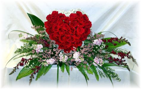 Best Heart Shaped Flowers For Funeral By Flowersandsympathy Com Diy