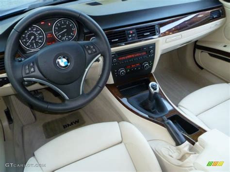Vehicle overview bmw's 5 series interior over the past few model updates, the 5 series has received larger door pockets and more. Cream Beige Interior 2010 BMW 3 Series 335i Coupe Photo #55539615 | GTCarLot.com